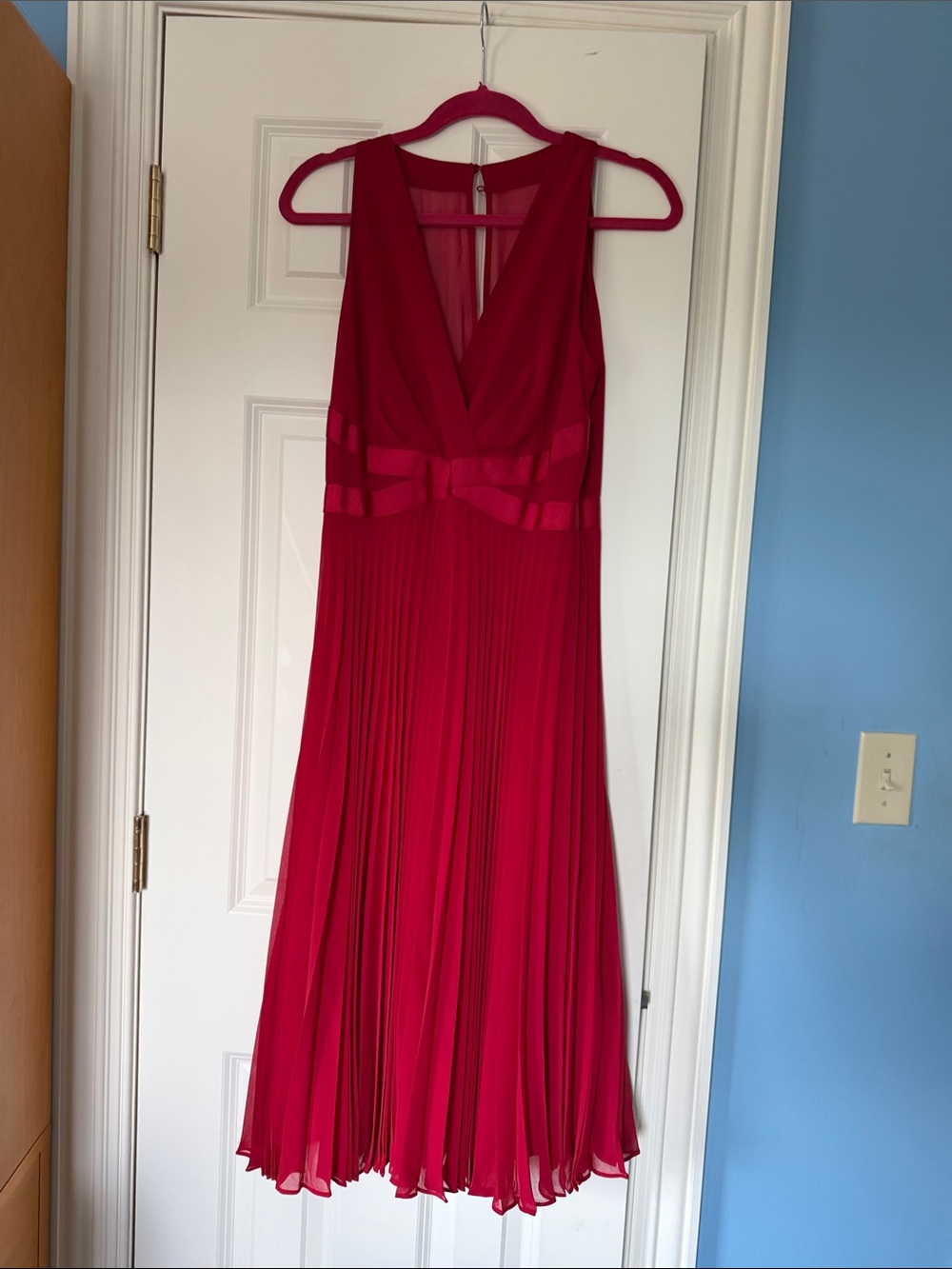 NWT WHBM lovely red chiffon dress 10P
